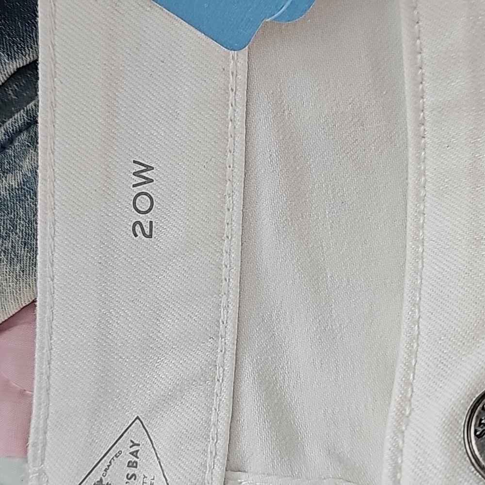 White jeans - Picture 5 of 5
